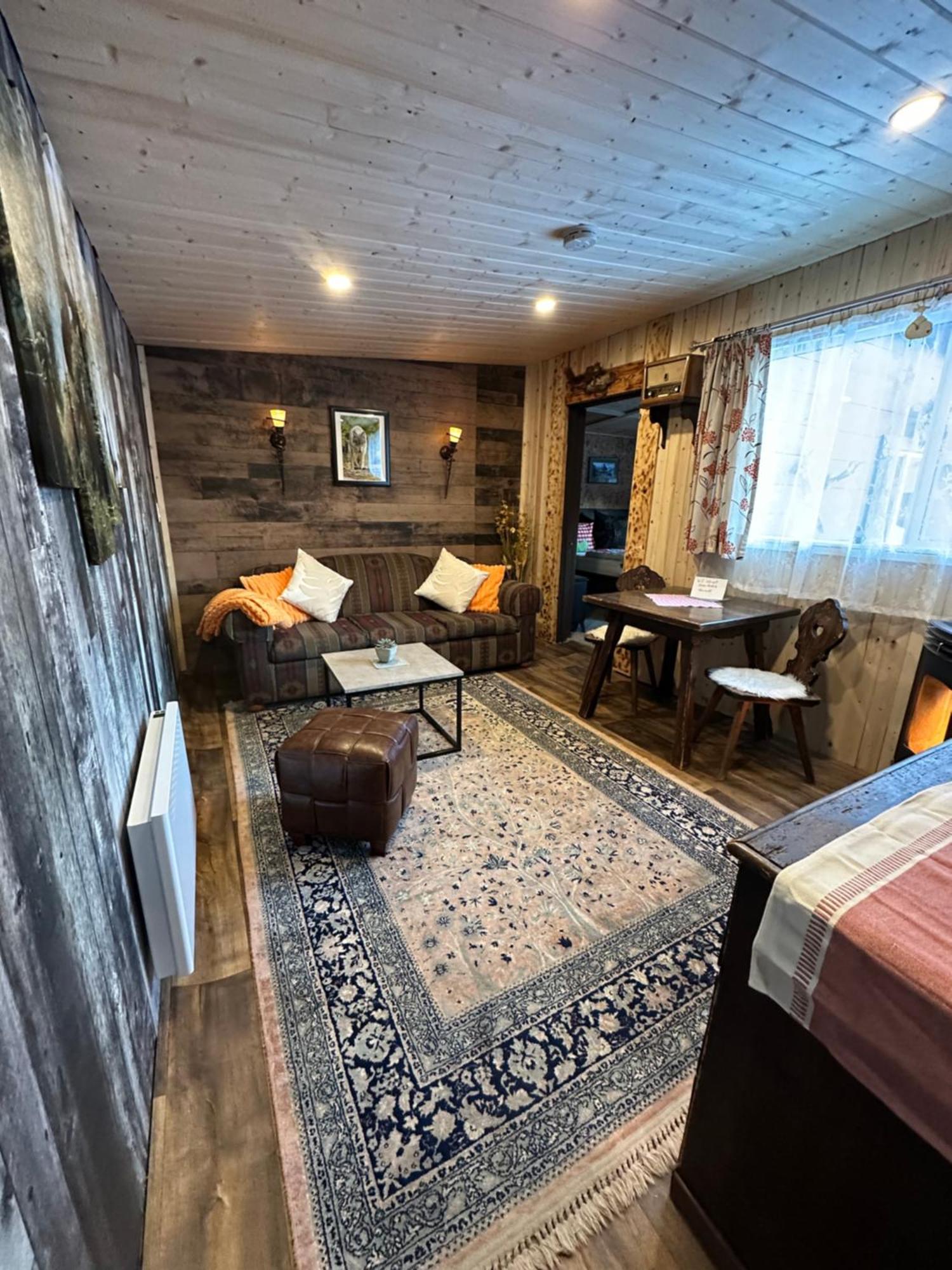 Guesthouse Austria Stewart エクステリア 写真